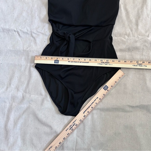 Andie Black Women L One Piece Swimsuit Cutout Bow Detail Removable pads & Straps - Picture 6 of 15